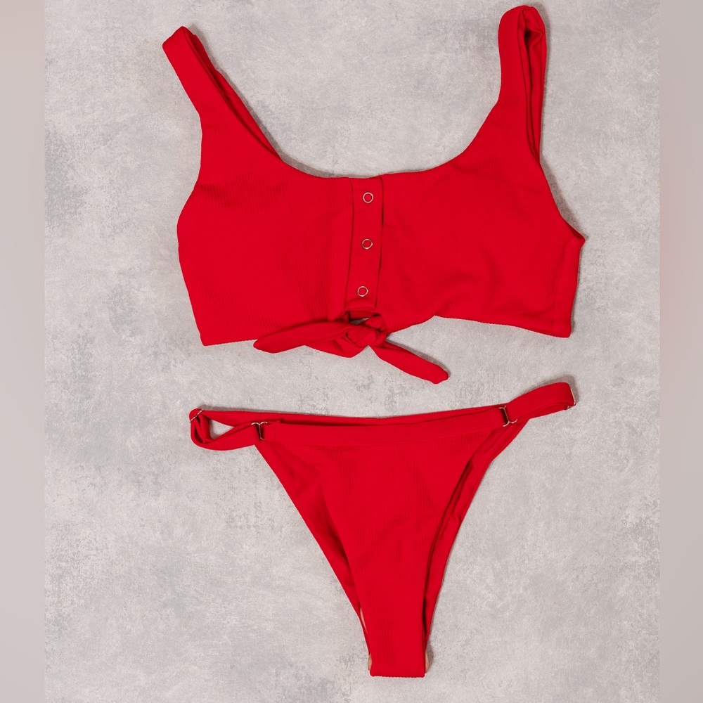 NWOT Red Snap Bikini